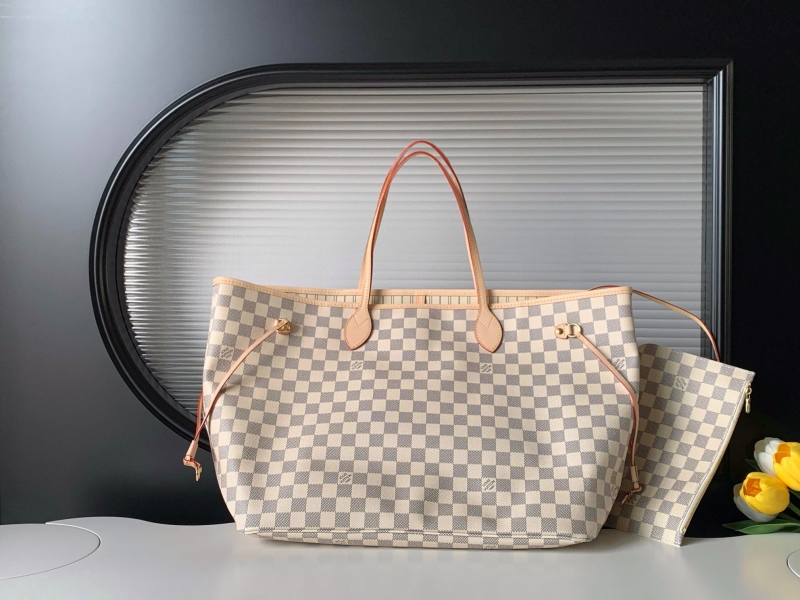 LV Shopping Bags